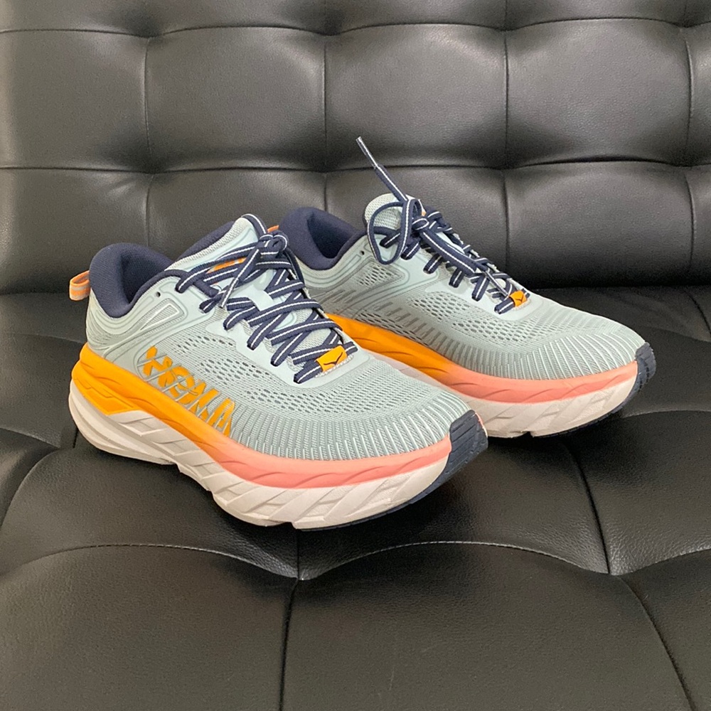 HOKA Bondi 7 Size 6.5